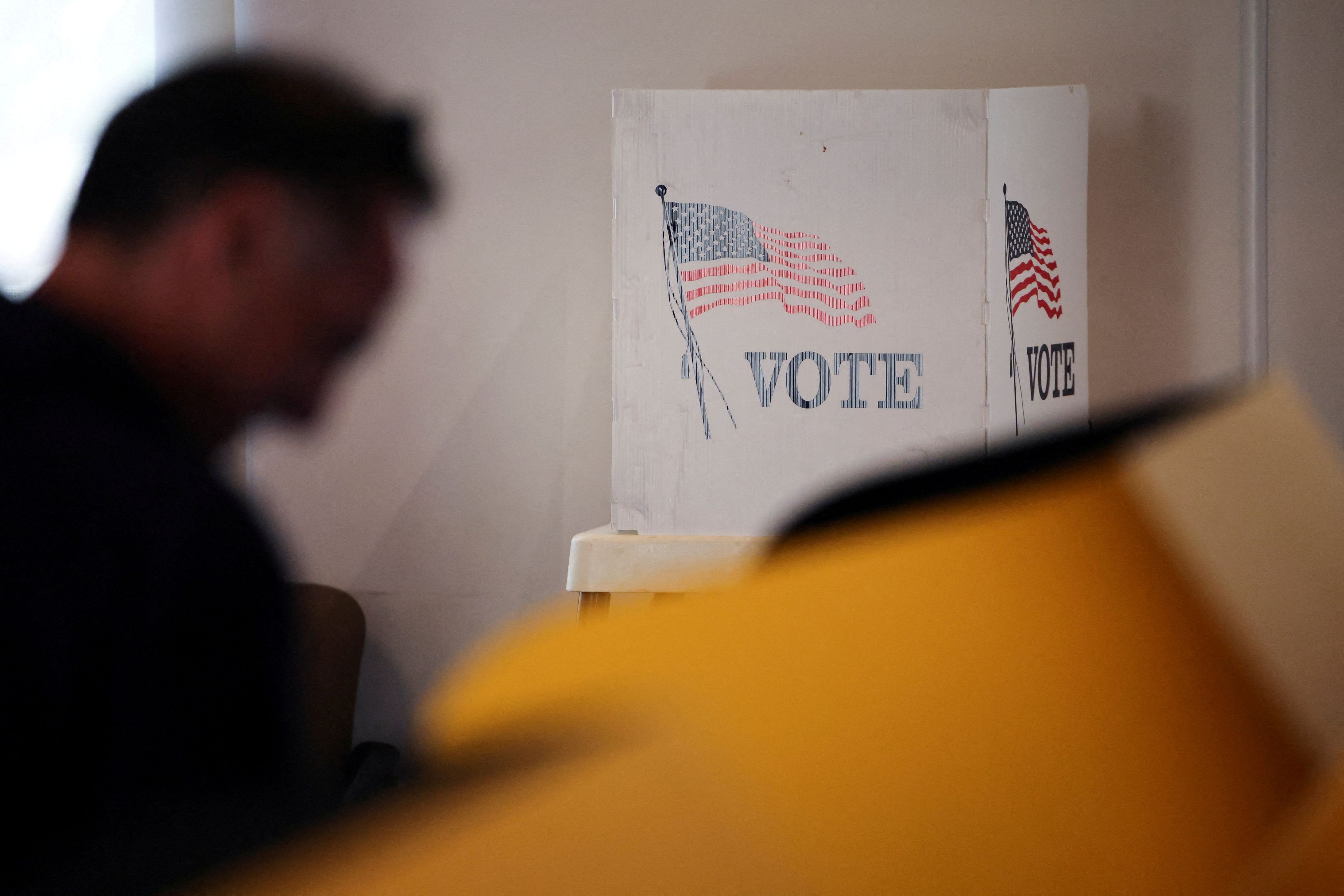 Republicans fund midterms ad blitz as Democrats gain in polls