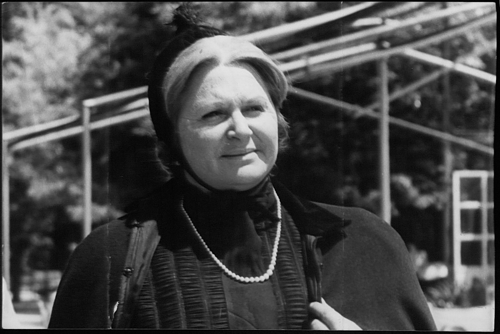 Veteran Greek Actress Betty Valassi Dies at 89