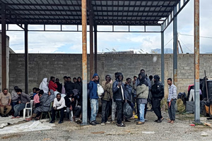 Govt Eyes Crack Down on Migrant Smuggling, Illegal Accommodation