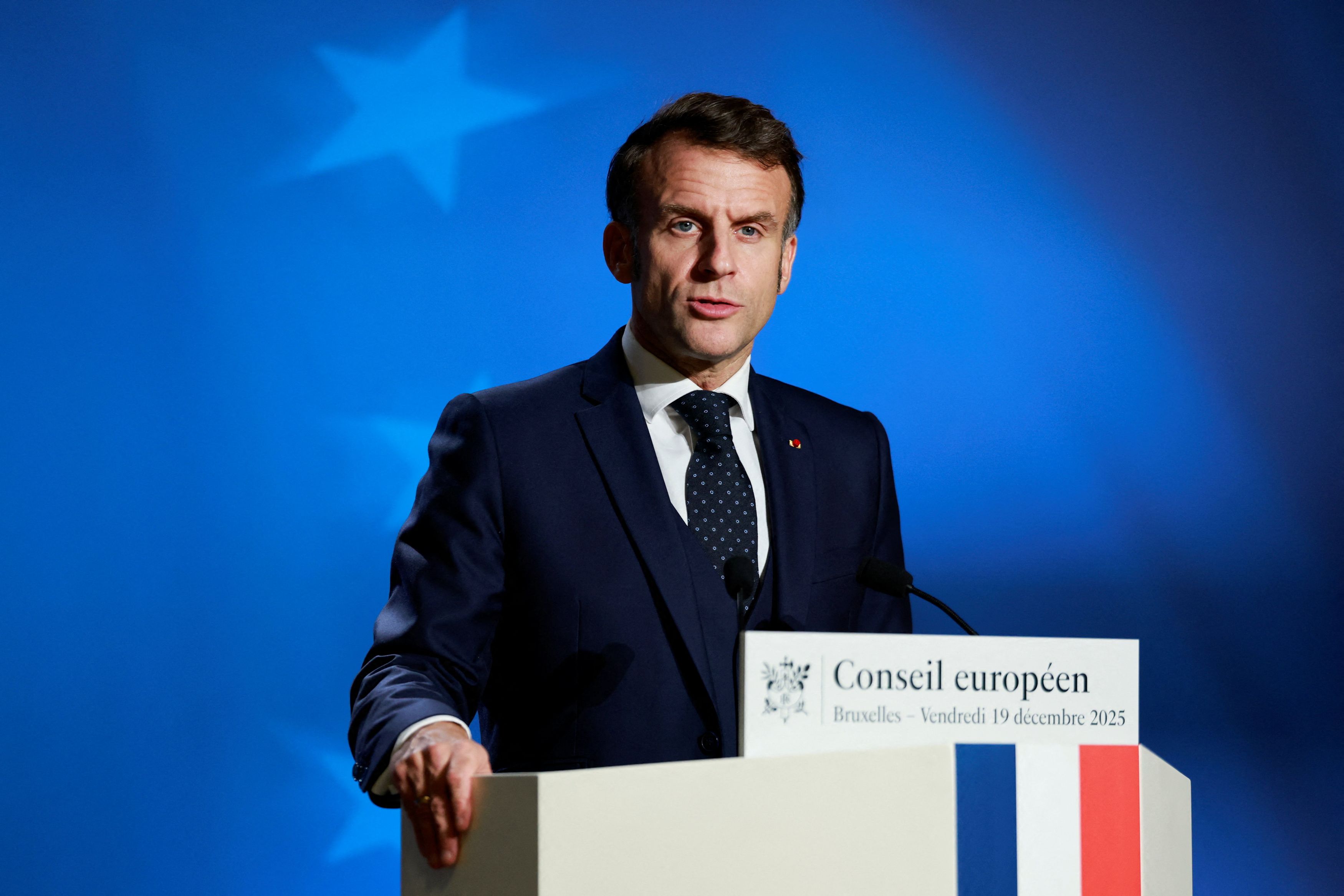 Macron Urges EU Budget Deal Before Year-End, Diplomats Say