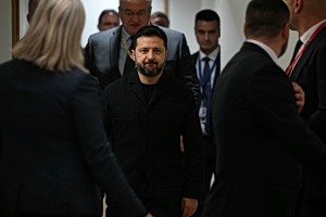 Ukraine Hits Russian Refinery as Zelensky Feels Betrayed by Trump