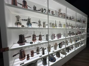 The espresso pot test of Italian capitalism