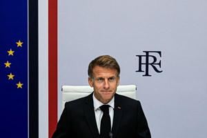 Macron Vows Zero Tolerance for Rioters, Pledges to Hear Youth