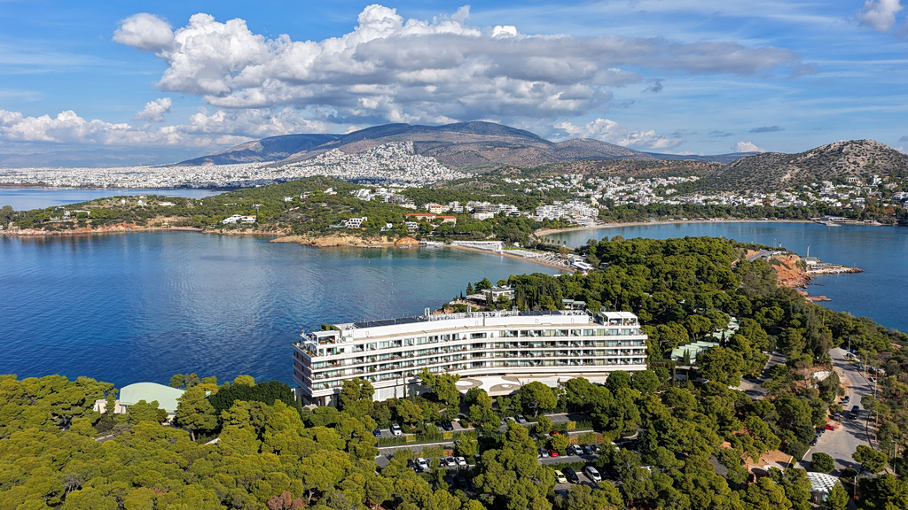 Athens Housing Market Splits Along a North-South Divide