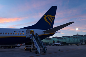 Ryanair Exits 13 Airports, Invests $200 Million in Rimini