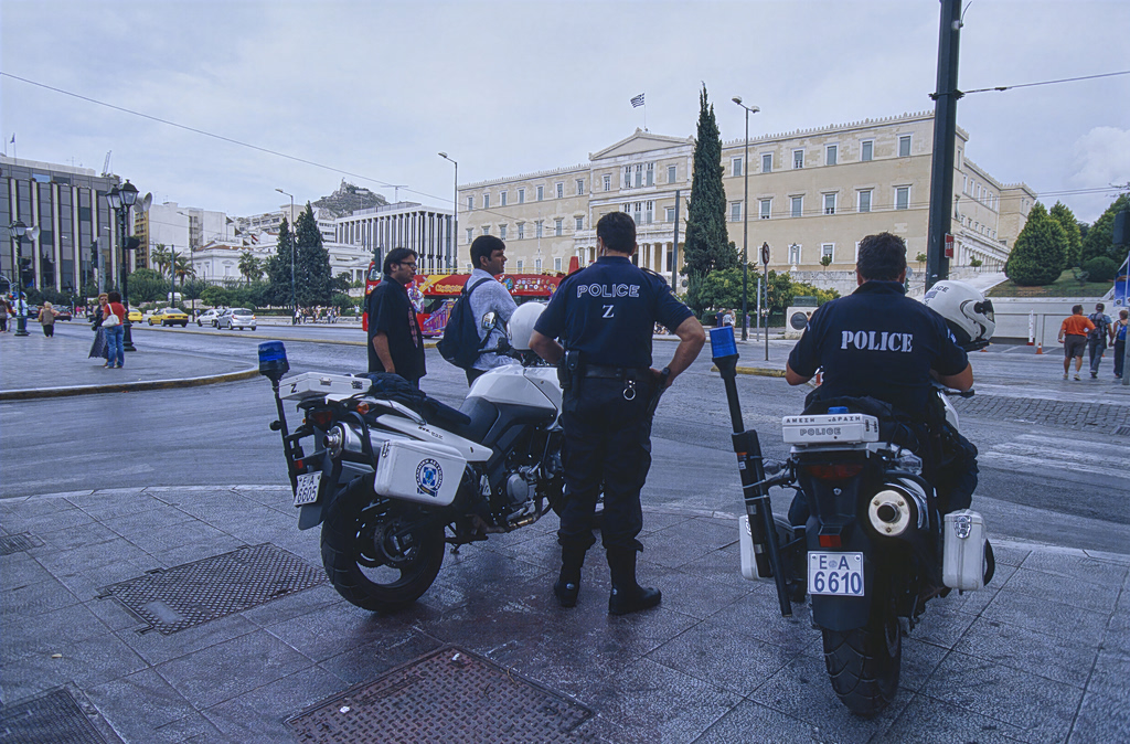 Greece Expands Municipal Police Powers to Include Arrests