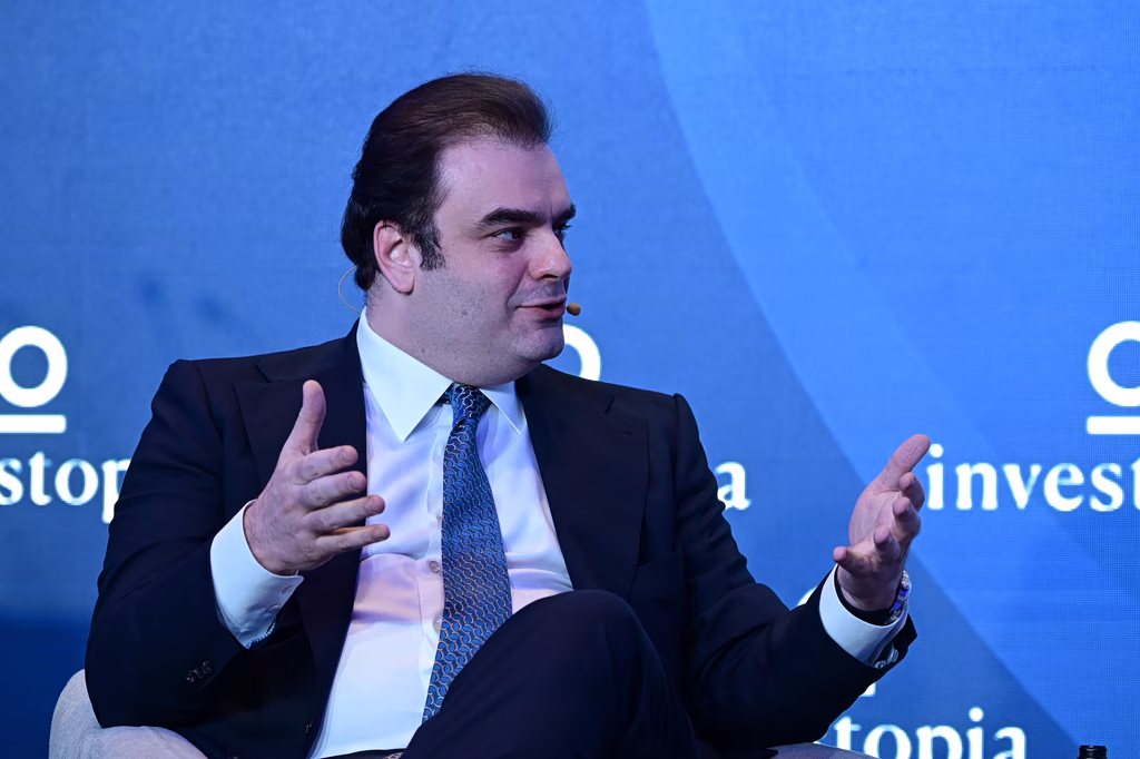 Pierrakakis Says Violence Is Never Acceptable Amid French Unrest