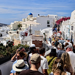 Greek Tourism Revenue Rises 9.4% in First Eight Months: BoG