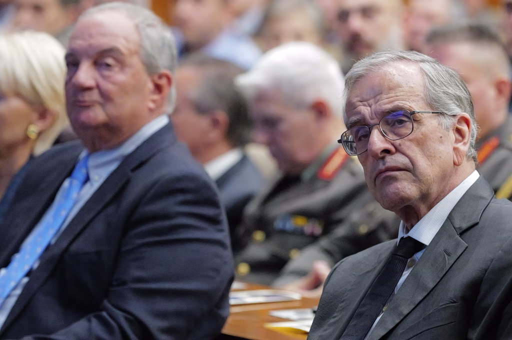 Karamanlis’ Latest Turkey Remarks Put Pressure on Mitsotakis