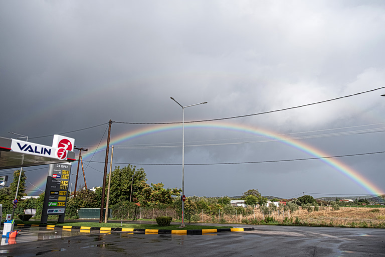 Severe Storms Hit Greece as Weather Warning Takes Effect