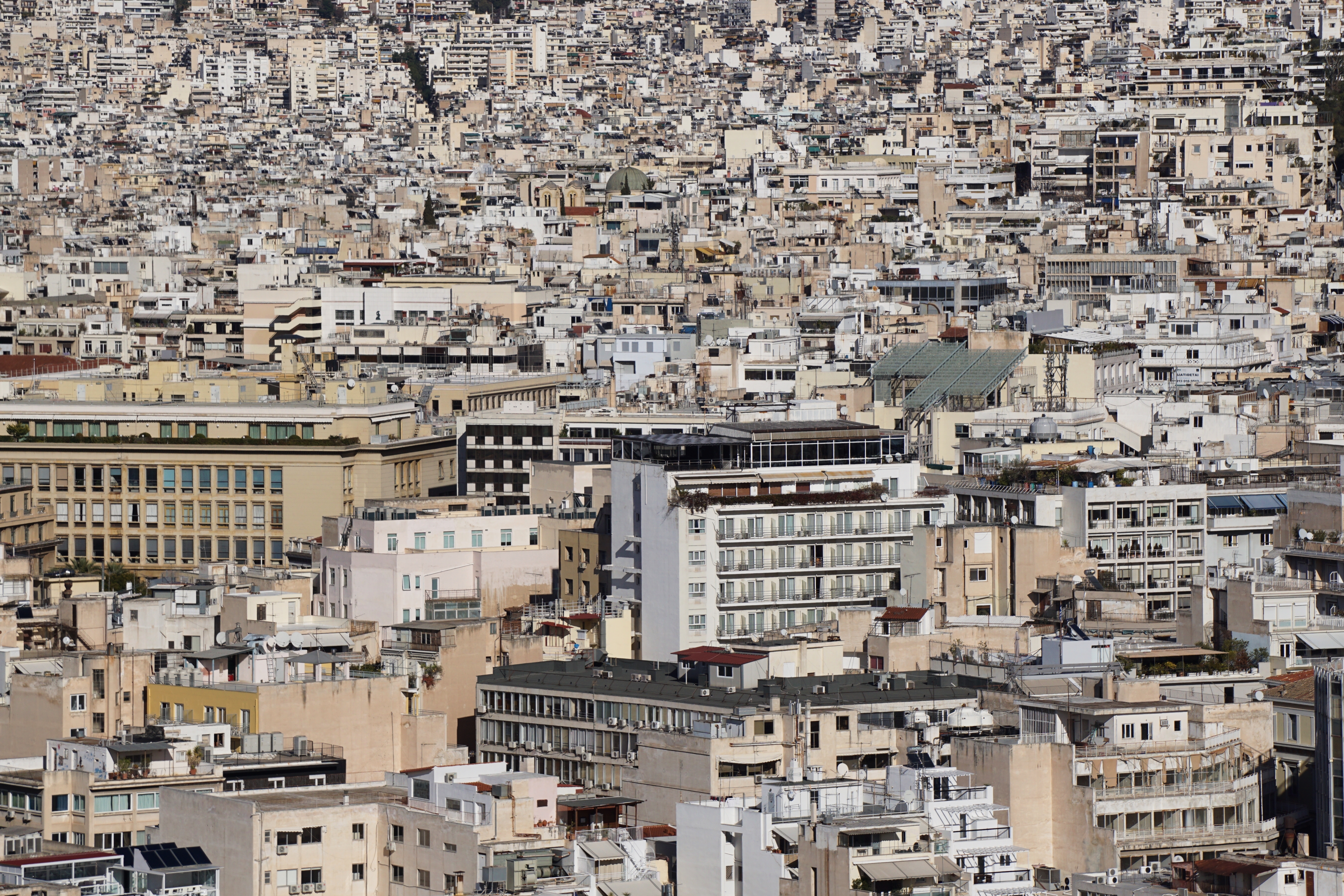 Rents Rise Across Athens and Thessaloniki as Housing Crisis Deepens