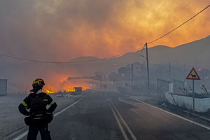 Greece Tightens Fire Safety Rules for Telecom Towers in Forests