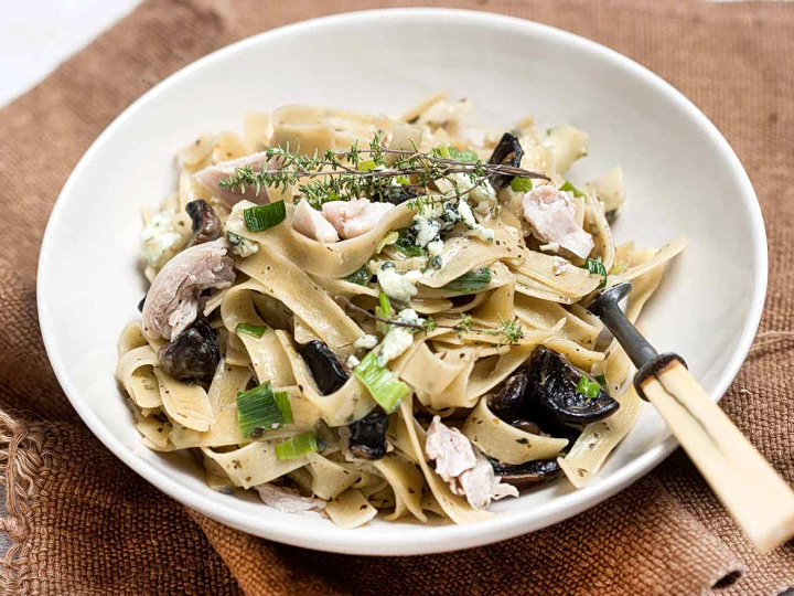 Greek Pasta with Mushrooms and Roquefort