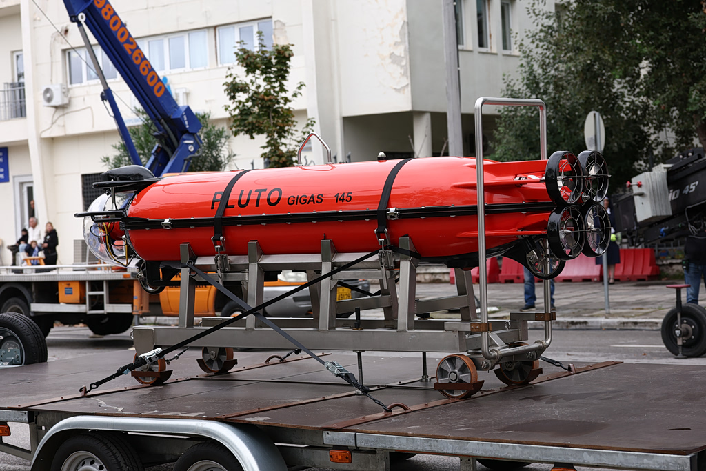 Greece Showcases New Weapons at Thessaloniki Military Parade