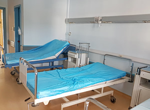 63% of Greeks View Public Health System Favorably